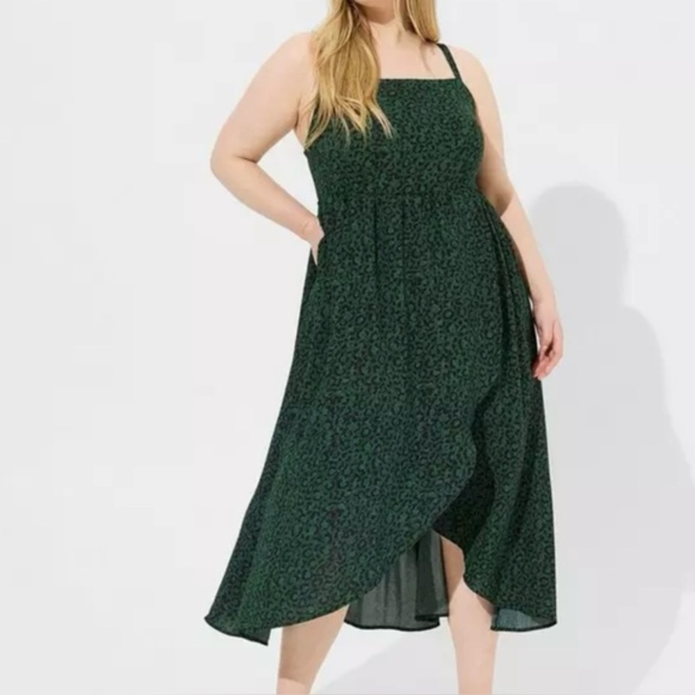 Torrid Tea Length Challis Square Neck Green Dress Size‎ 4 or US 26